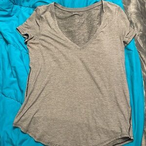 Lululemon shirt size 8